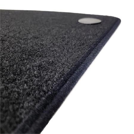 Tailored Car Mats in Black for Lexus IS 2005 2013   4 Piece   2 Clips In Drivers Mat