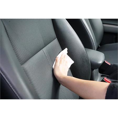 Soft99 Leather Seat Premium Cleaning Wipes   7 sheets