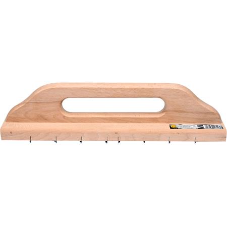 WOODEN PLASTERS AND AIRCRETE SCRAPER