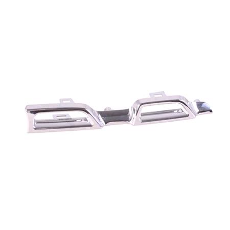 Dacia Duster 2015 2018 RH (Drivers Side) Front Bumper Grille Trim, Lower, Chrome