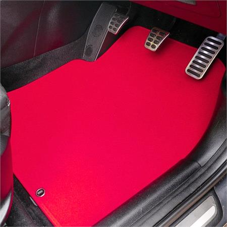 Luxury Tailored Car Mats for Hyundai i30 FASTBACK, 2017 Onwards   Enzo Red   4 Piece   3 Clips