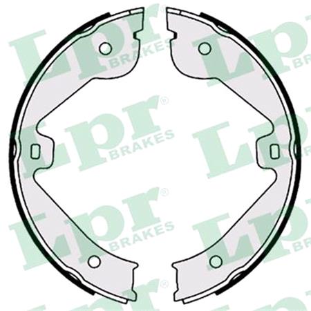 LPR Handbrake Shoe Set   09150