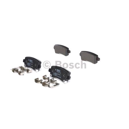 Bosch Rear Brake Pads (Full set for Rear Axle)   0986424124