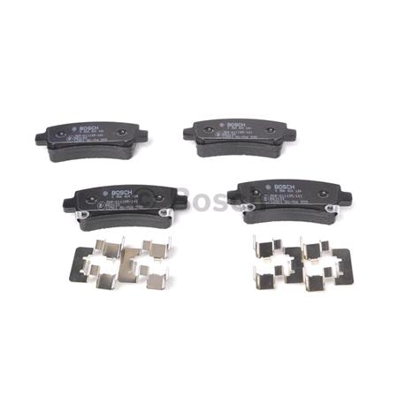 Bosch Rear Brake Pads (Full set for Rear Axle)   0986424124