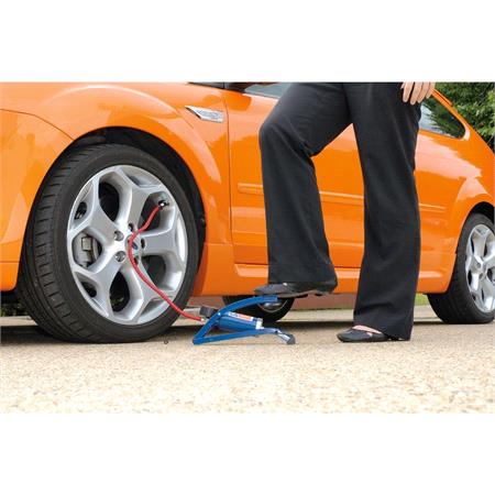 Draper 14172 Single Cylinder Foot Pump with Pressure Gauge