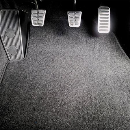 Prestige Tailored Car Mats in Black for Hyundai i30 Hatchback 2012 2017   4 Piece   3 Clips