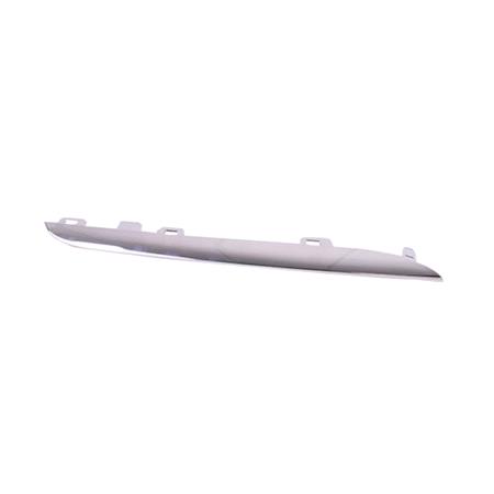 Mercedes C Class W205 2013 Onwards RH (Drivers Side) Front Bumper Grille Moulding, Lower, Chrome