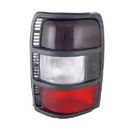 Left Rear Lamp (On Quarter Panel) for Mitsubishi SHOGUN Mk II 1991 1997