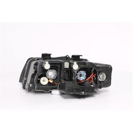 Right Headlamp for Audi A4 Avant 2001 2004
