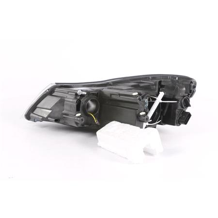 Right Headlamp (Halogen, Takes H1/H7 Bulbs, Supplied With Motor, Without Octavia Decal) for Skoda OCTAVIA 2009 2012