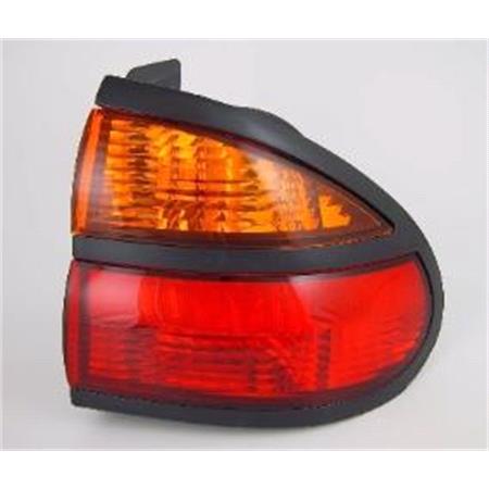 Right Rear Lamp (Hatchback, Outer, On Quarter Panel) for Renault LAGUNA 1998 2001