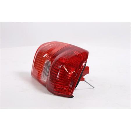 Left Rear Lamp for Toyota RAV 4 Mk II 2001 2003