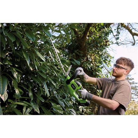 Draper 31862 18V Hedge Trimmer, 1 x 2.0Ah Battery, 1 x Charger
