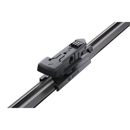 BOSCH A650U Aerotwin Flat Wiper Blade (650mm   Pinch Tab Arm Connection) for Peugeot 108, 2014 Onwards