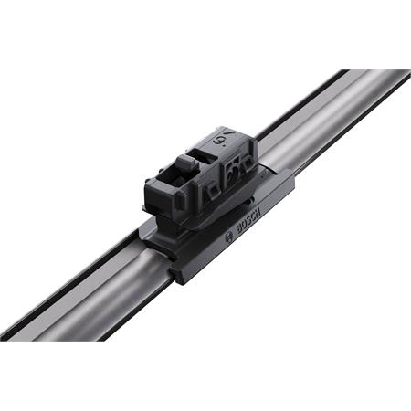 BOSCH A833S Aerotwin Flat Wiper Blade Front Set (650 / 550mm   Mercedes Specific Type Connection) for GLE Coupe 2019 Onwards