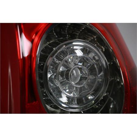 Right Rear Lamp (Saloon, Outer, On Quarter Panel) for Volkswagen Passat 2005 2010