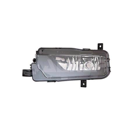 Left Front Fog Lamp (Takes H11 Bulb) for Volkswagen CRAFTER Bus 2016 on