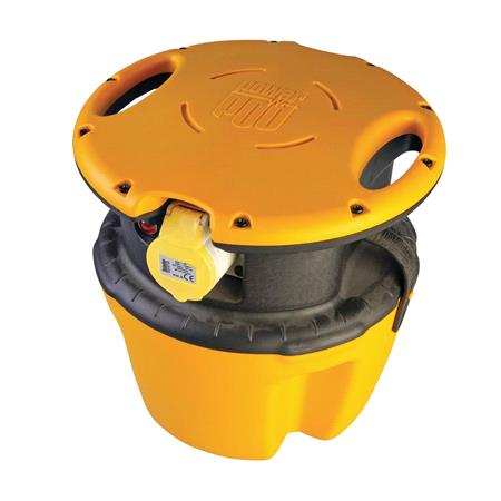 Draper 36398 Defender 110V 3.3kVA Power Pod Transformer, 16A