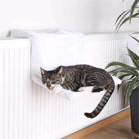 Cat Plush Radiator Bed   Wooly White