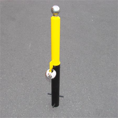 Security Post Trailer Hitch   Removable