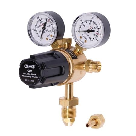 Draper 70147 Industrial Gas Bottle Regulator with Double Gauge, 300 bar