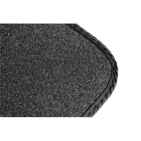 Luxury Tailored Car Floor Mats in Black for Peugeot 307  2000 2007   2 Holes Only Version