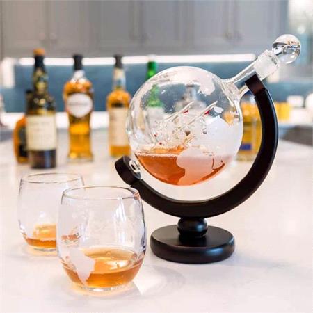 Globe Decanter with Glasses Set