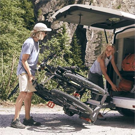 Thule VeloSpace XT Towbar Mounted Bike Rack for 3 Bikes