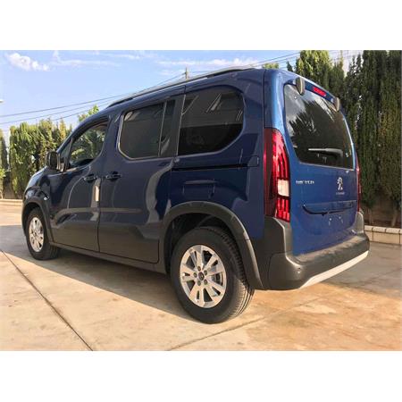 Aragon Vertically Detachable Towbar for Vauxhall COMBO Mk IV 2018 Onwards (Except Long Body)