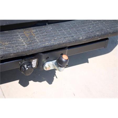 Aragon Flange Ball Towbar for Iveco DAILY III Bus 1999 to 2006 (Including Single / Twin Wheels)