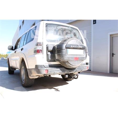 Aragon Horizontaly Removable Towbar for Mitsubishi PAJERO/SHOGUN 2007 Onwards  (5 Doors)