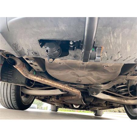 Aragon Vertically Detachable Towbar for Vauxhall INSIGNIA Estate 2008 to 2017