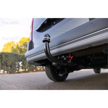 Aragon Vertically Detachable Towbar for Vauxhall COMBO XL Mk IV 2018 Onwards (Length 4.7 m)