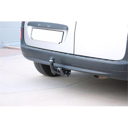 Aragon Horizontaly Removable Towbar for Nissan NV250 Box 2019 Onwards