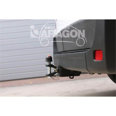 Aragon Jaw and Ball Towbar for Nissan NV 400 Bus 2011 Onwards (Except Twin Wheel / Rear Wheel Drive)
