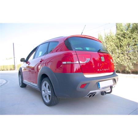 Aragon Swan Neck Ball Towbar for Skoda OCTAVIA 2004 to 2007 (Except RS Models)