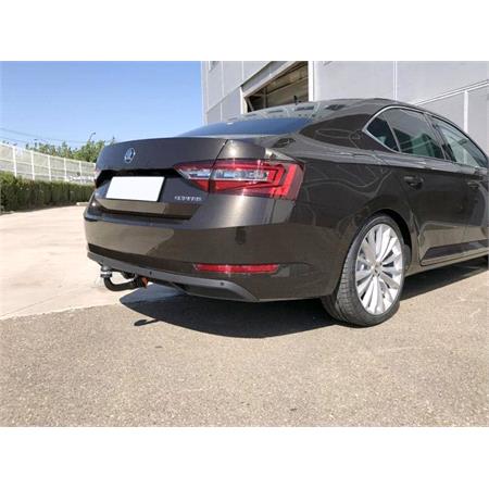 Aragon Vertically Detachable Towbar for Skoda SUPERB 2015 to 2024