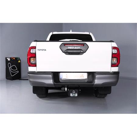 Aragon Flange Ball Towbar for Toyota HILUX Pickup 2015 to 2024