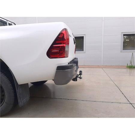 Aragon Jaw and Ball Towbar for Toyota HILUX Pickup 2005 to 2015 (with Bumper, without Underride Bar)