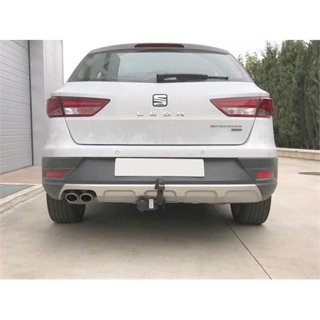 Aragon Swan Neck Ball Towbar for Volkswagen GOLF V PLUS Compact MPV 2005 to 2008