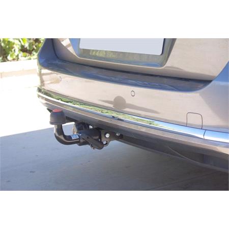 Aragon Horizontaly Removable Towbar for Volkswagen PASSAT Estate 2010 to 2015