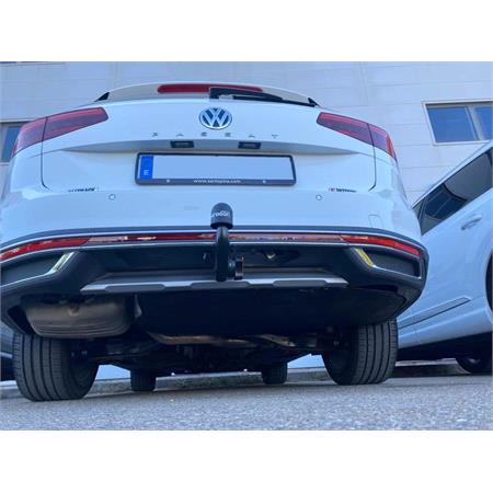 Aragon Vertically Detachable Towbar for Volkswagen GOLF VIII Variant 2020 Onwards (Including Hybrid / R Line)