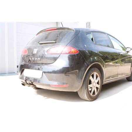 Aragon Swan Neck Ball Towbar for Volkswagen TOURAN 2003 to 2010 (Trim visible in R Line model)