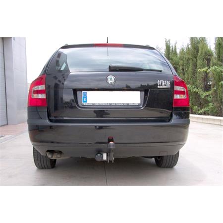 Aragon Swan Neck Ball Towbar for Volkswagen TOURAN 2003 to 2010 (Trim visible in R Line model)
