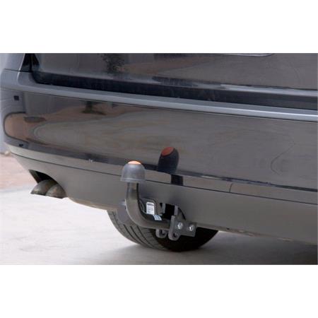Aragon Swan Neck Ball Towbar for Volkswagen TOURAN 2003 to 2010 (Trim visible in R Line model)