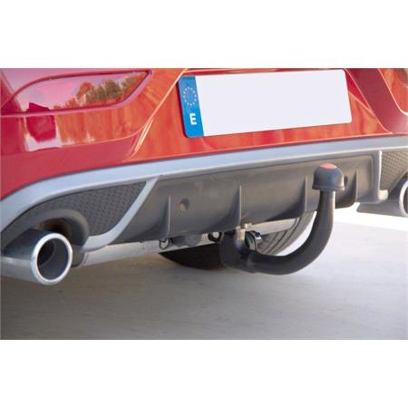 Aragon Vertically Detachable Towbar for Volvo V40 Hatchback 2012 to 2019