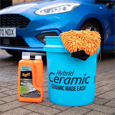 Meguiars Hybrid Ceramic Wash & Wax Car Shampoo   1660 ml