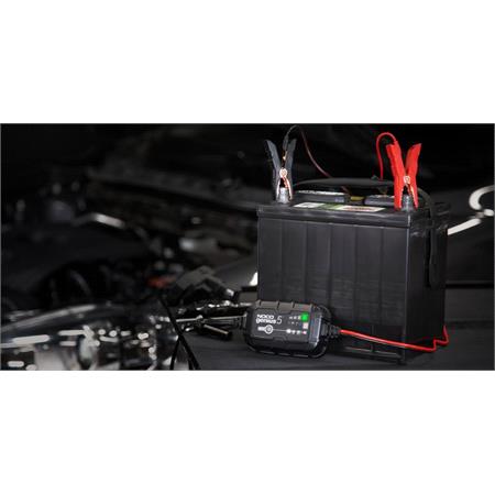 NOCO Genius Smart Battery Charger   6V and 12V   5A
