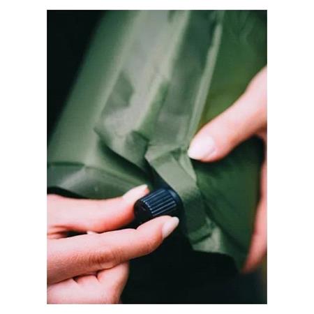 Husky Folly Self Inflating Sleeping Mat 2.5cm Insulating Layer   Bright Green