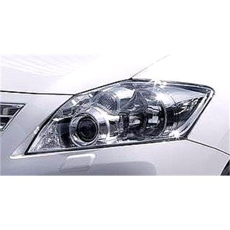 Left Headlamp (With Chrome Bezel, Halogen, Takes H11 / HB3 Bulbs, With Load Level Adjustment, Original Equipment) for Toyota AURIS  2010 2012